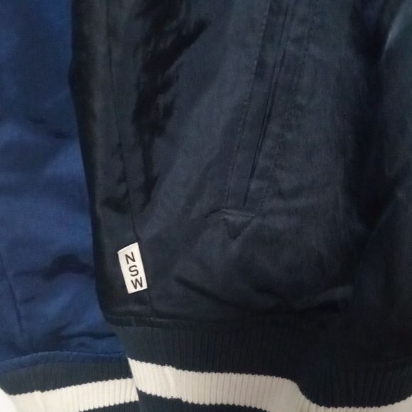 Mens Nike Sportwear NSW woven Jacket AR1615 475 L NWOT...CLOSET CLEAROUT SALE - Picture 5 of 5